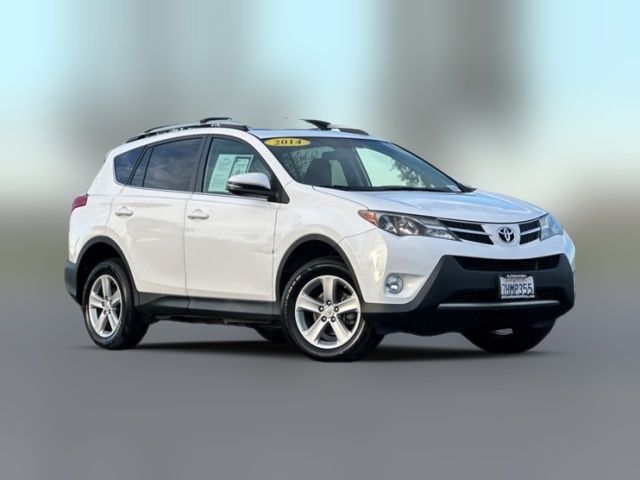 2014 Toyota RAV4 XLE