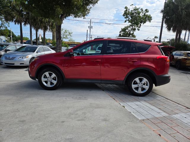 2014 Toyota RAV4 XLE