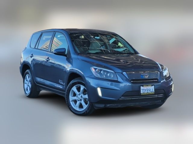 2014 Toyota RAV4 EV Base