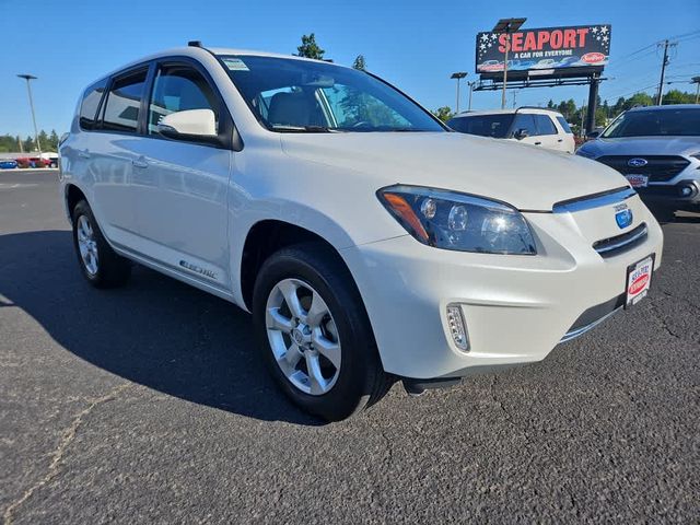 2014 Toyota RAV4 EV Base