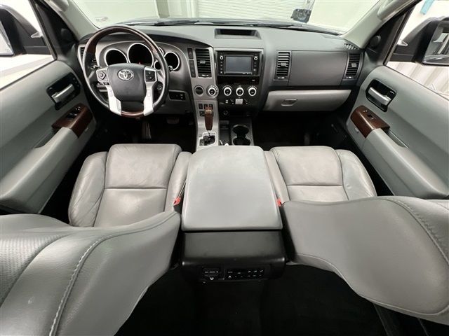 2014 Toyota Sequoia Platinum