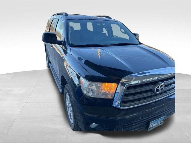 2014 Toyota Sequoia SR5