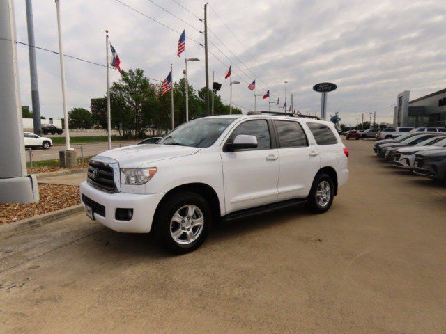 2014 Toyota Sequoia SR5