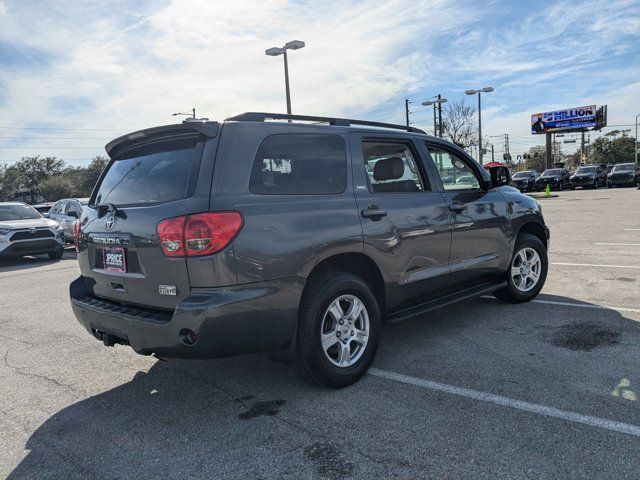 2014 Toyota Sequoia SR5