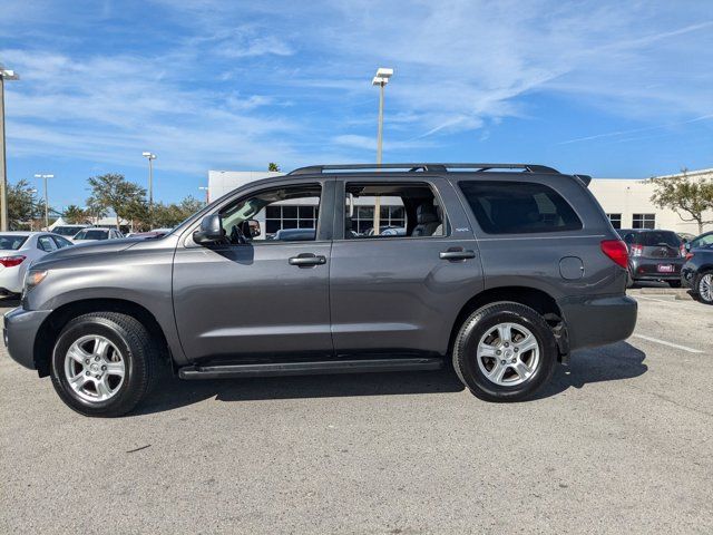 2014 Toyota Sequoia SR5