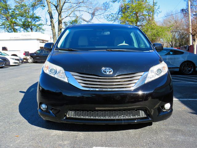2014 Toyota Sienna XLE Auto Access Seat