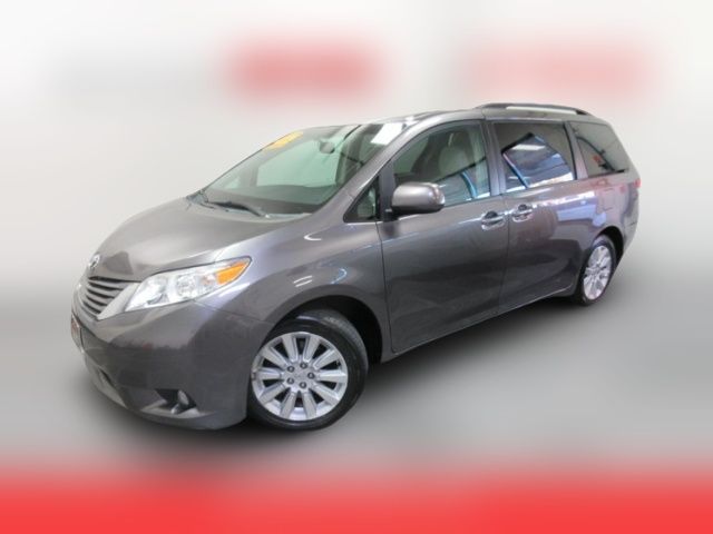 2014 Toyota Sienna XLE