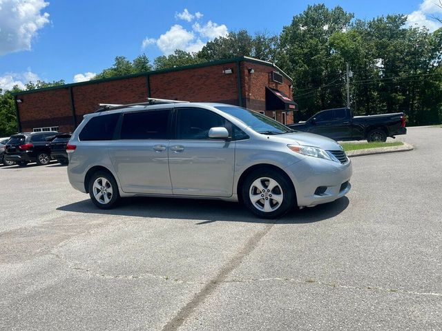 2014 Toyota Sienna LE