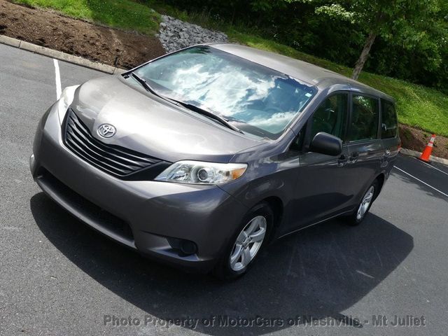 2014 Toyota Sienna L