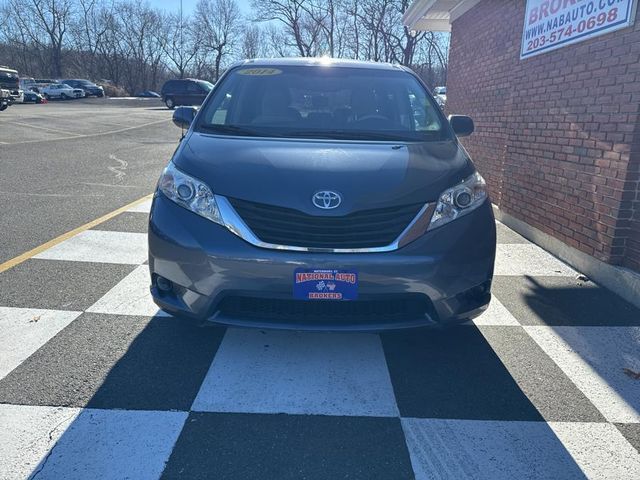 2014 Toyota Sienna 
