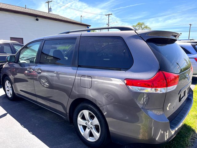 2014 Toyota Sienna 