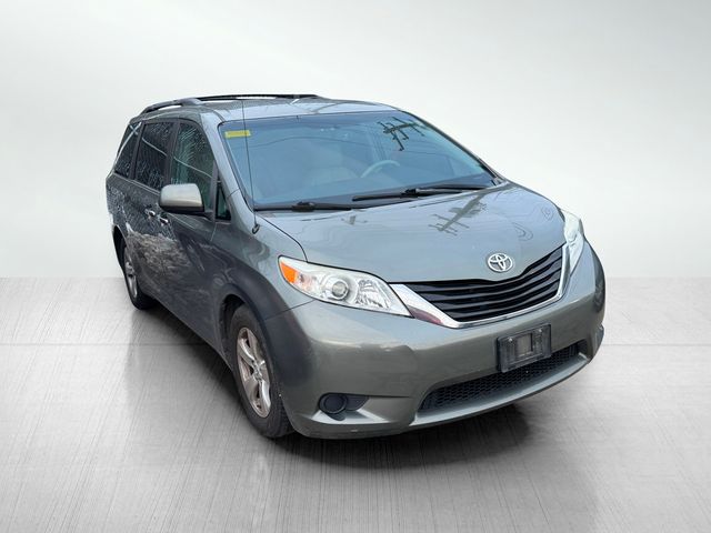 2014 Toyota Sienna 