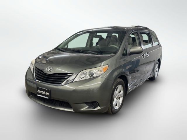 2014 Toyota Sienna 