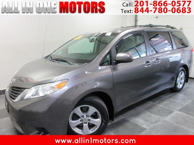 2014 Toyota Sienna 