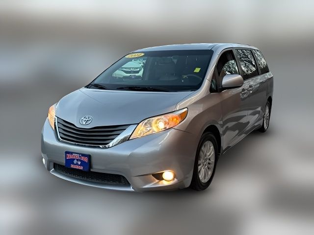 2014 Toyota Sienna 