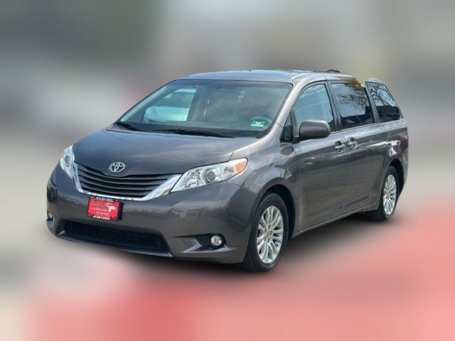 2014 Toyota Sienna 