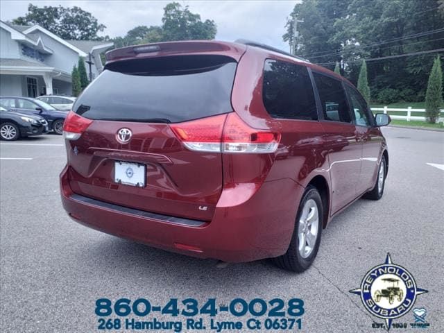 2014 Toyota Sienna 