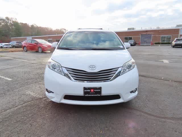 2014 Toyota Sienna XLE