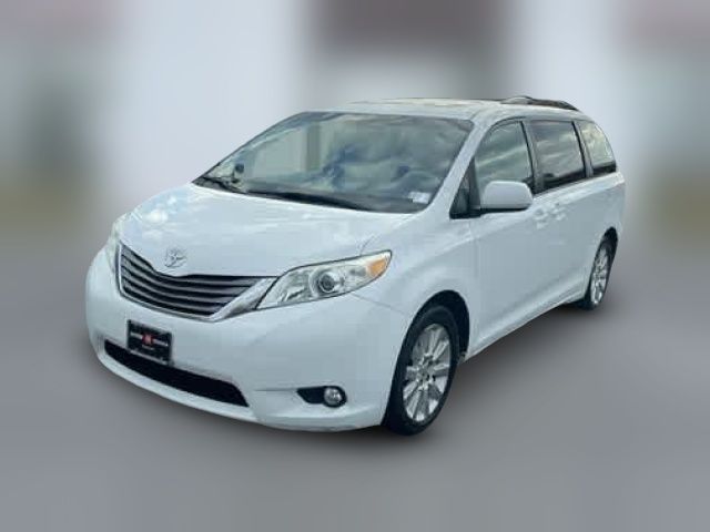 2014 Toyota Sienna XLE