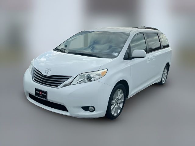 2014 Toyota Sienna XLE