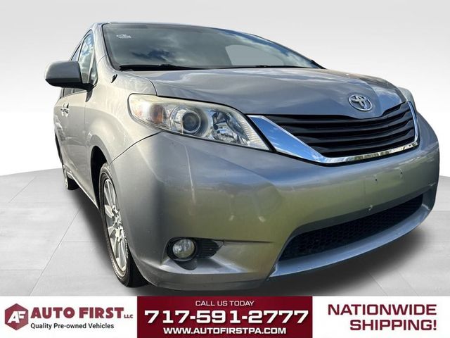 2014 Toyota Sienna 