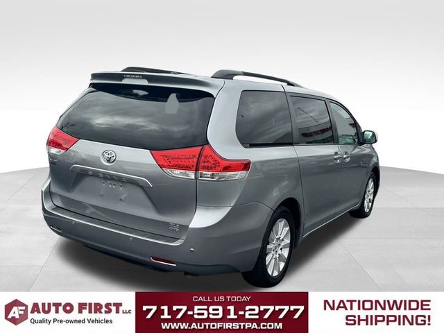 2014 Toyota Sienna XLE