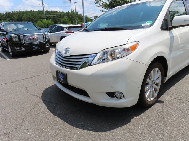 2014 Toyota Sienna XLE