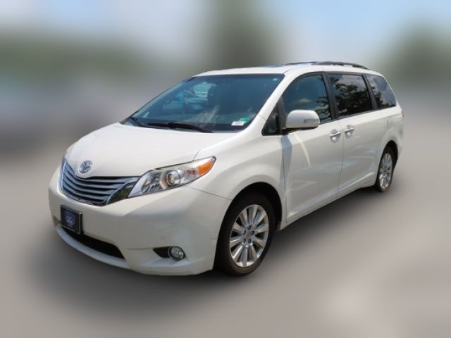 2014 Toyota Sienna XLE