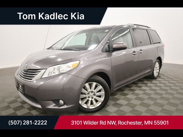 2014 Toyota Sienna XLE