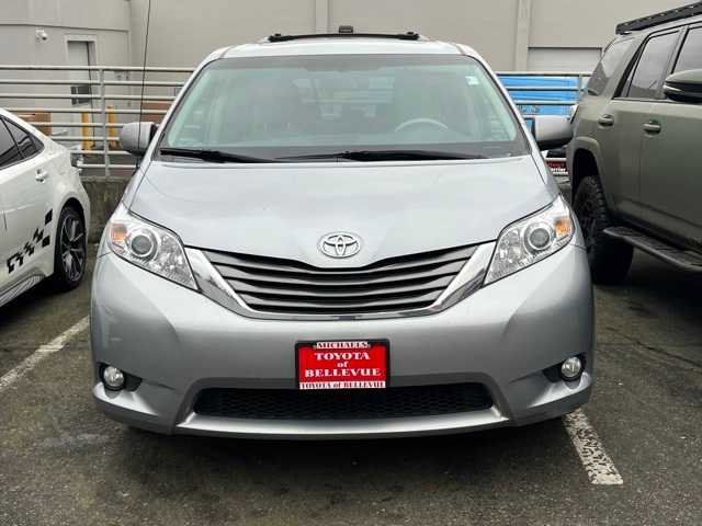 2014 Toyota Sienna XLE