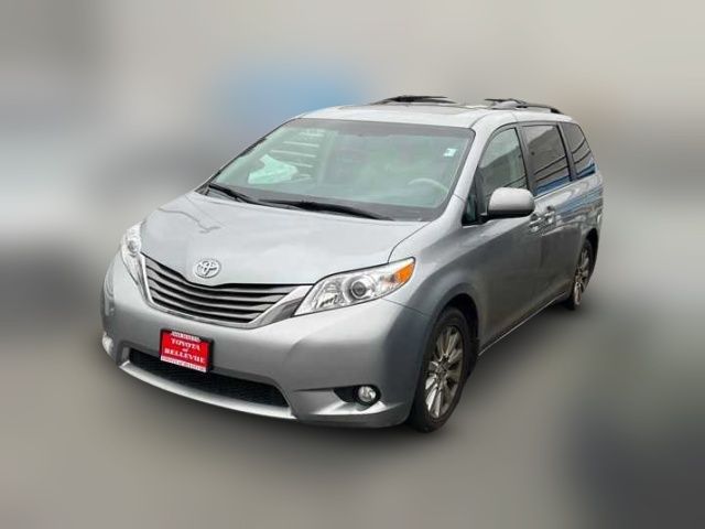 2014 Toyota Sienna XLE