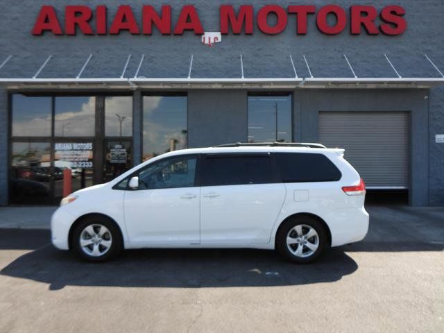 2014 Toyota Sienna 