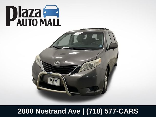 2014 Toyota Sienna 