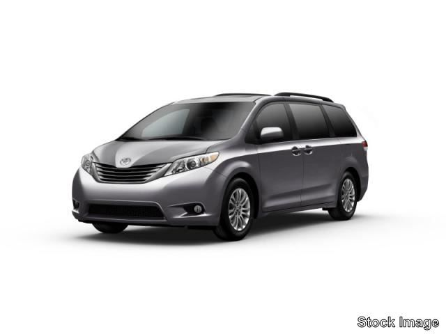 2014 Toyota Sienna XLE