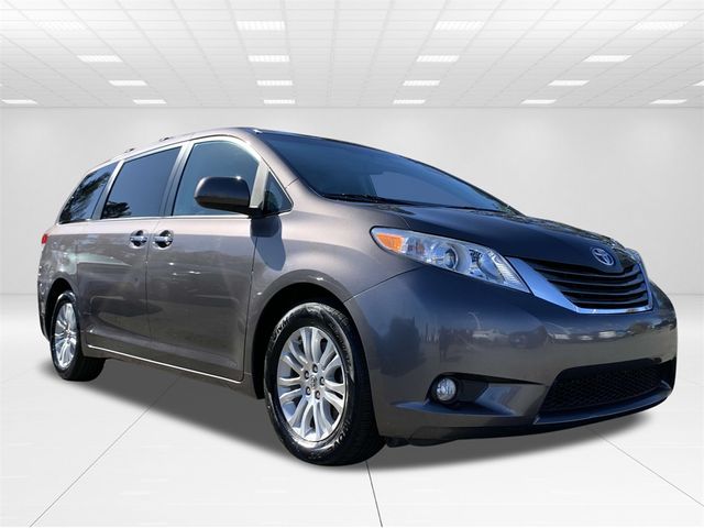 2014 Toyota Sienna XLE