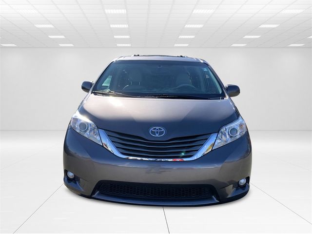 2014 Toyota Sienna XLE