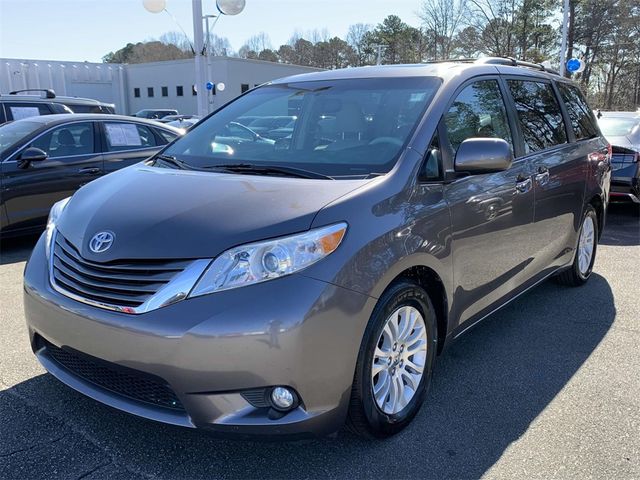 2014 Toyota Sienna XLE