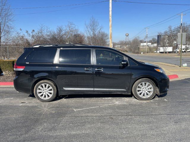 2014 Toyota Sienna 