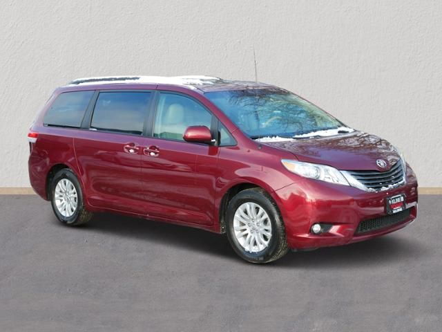 2014 Toyota Sienna 