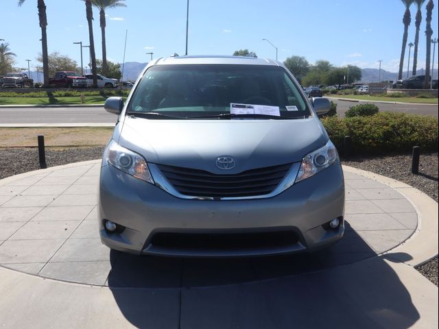 2014 Toyota Sienna XLE