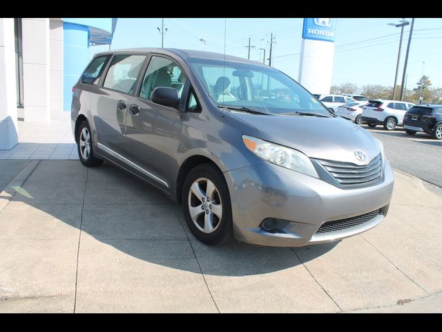 2014 Toyota Sienna L