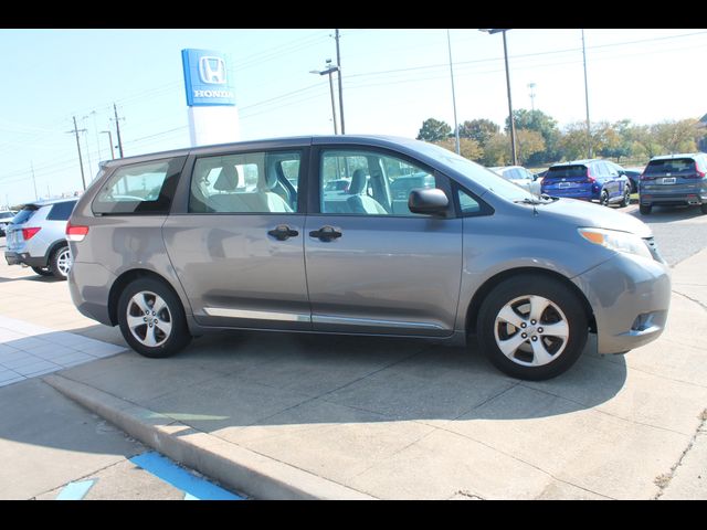 2014 Toyota Sienna L