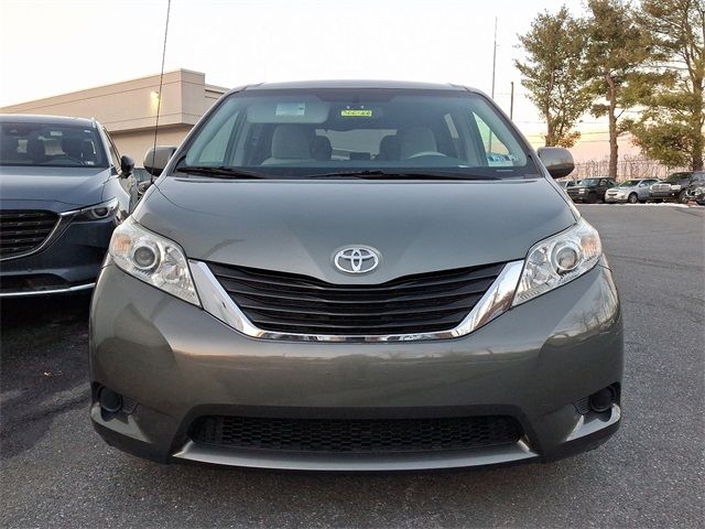 2014 Toyota Sienna 