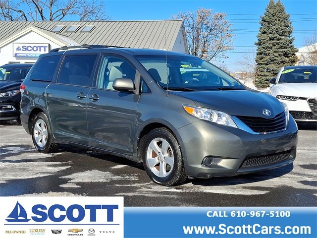 2014 Toyota Sienna 