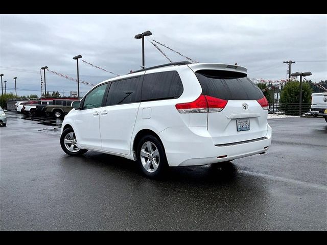 2014 Toyota Sienna 