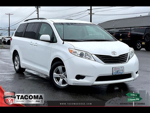 2014 Toyota Sienna 