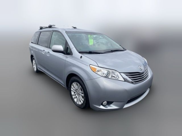 2014 Toyota Sienna 