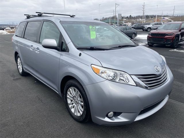 2014 Toyota Sienna 