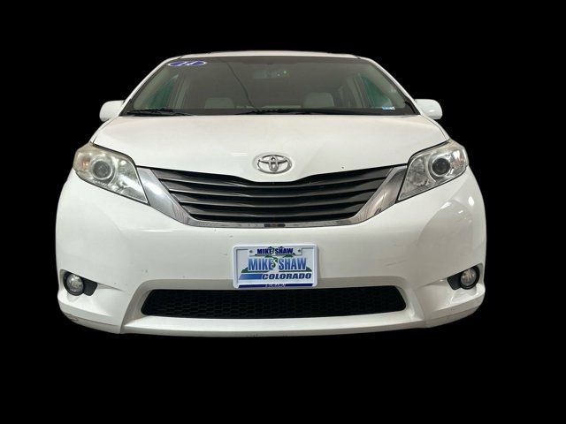 2014 Toyota Sienna XLE