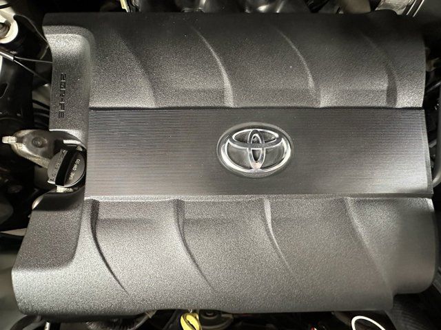 2014 Toyota Sienna XLE